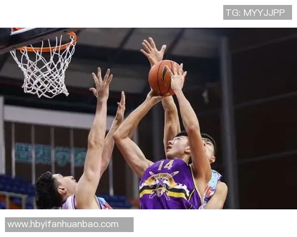 杭州篮球队意识争议引发热议球迷对战术与团队精神的不同看法 杭州篮球队意识争议引发热议球迷对战术与团队精神的不同看法