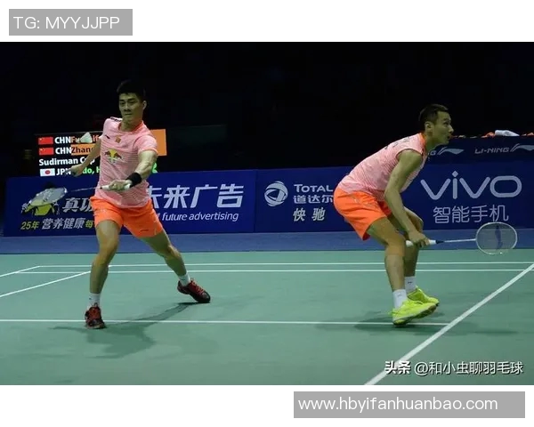 重庆羽毛球队中路突破革新探索新战术提升竞技水平的深度分析 重庆羽毛球队中路突破革新探索新战术提升竞技水平的深度分析